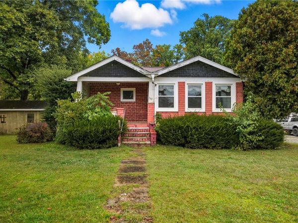 161 W Beechwood Rd, Bessemer, PA 16112