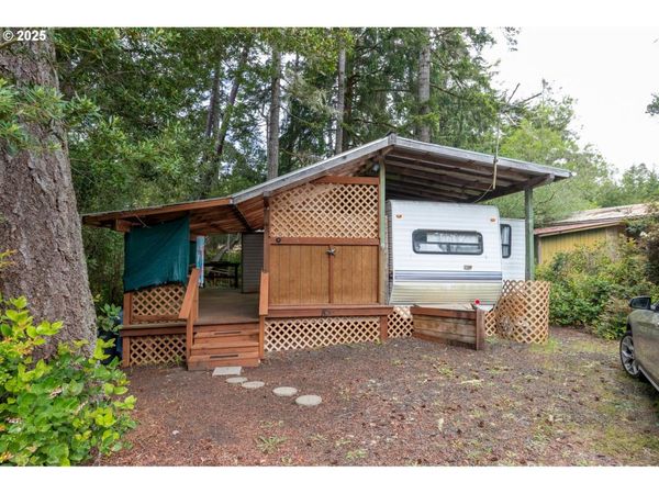 83 MANZANITA WAY, Florence, OR 97439