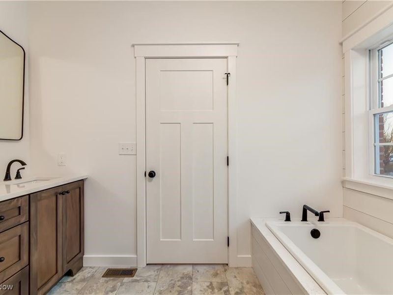 73 Retilley Drive Drive, Coshocton, OH 43812 Photo 9