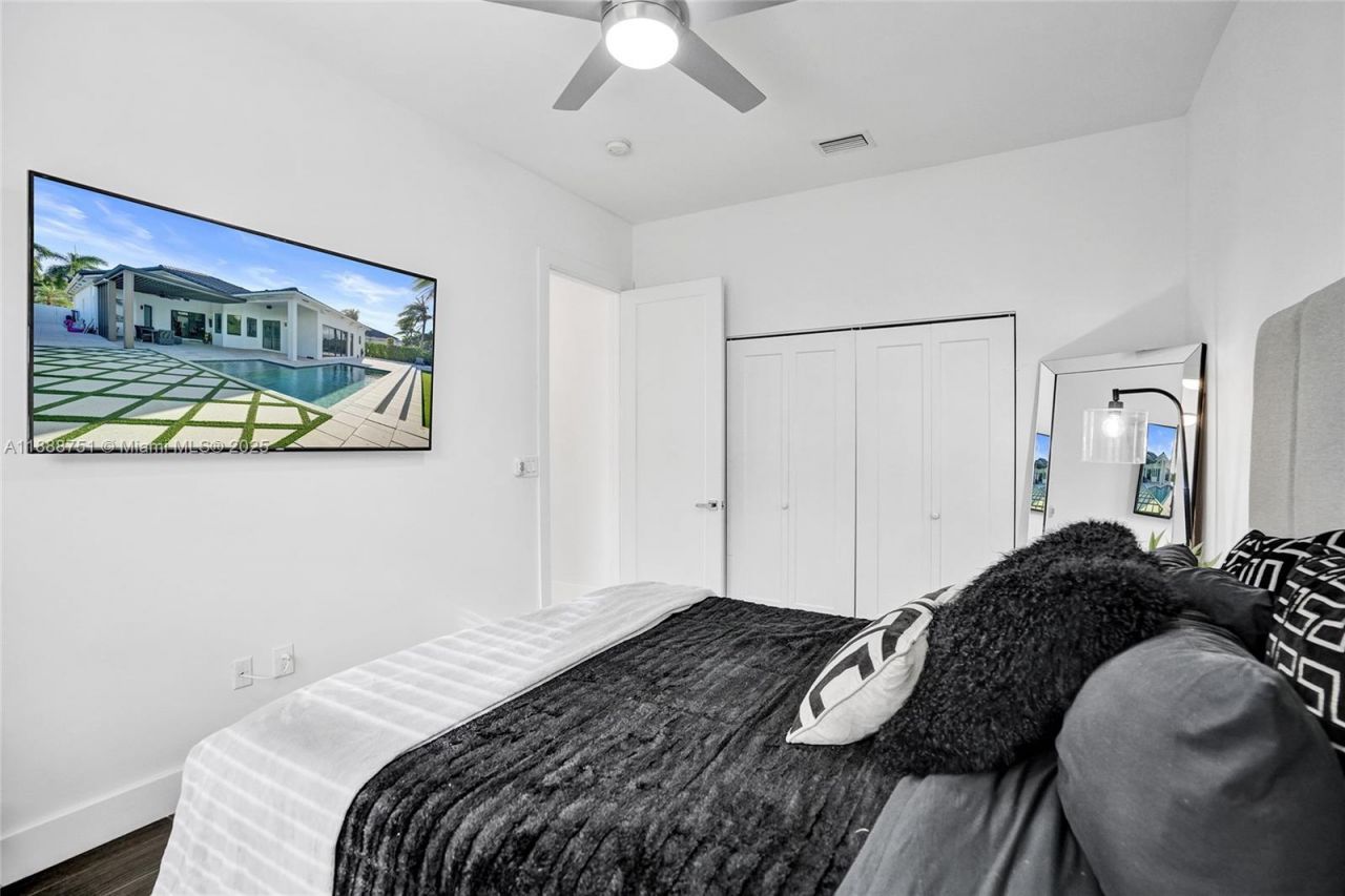 18787 SW 24th Street, Miramar, FL 33029 Photo