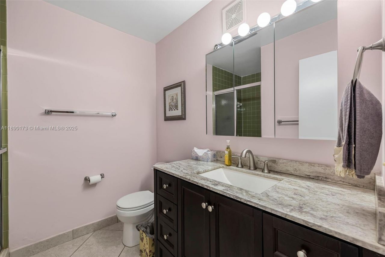 5300 Washington St, Unit U405, Hollywood, FL 33021 Photo