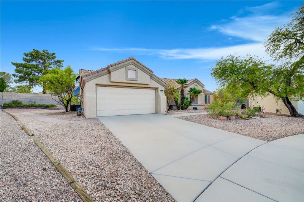 3033 Merimar Drive, Las Vegas, NV 89134 Main Photo