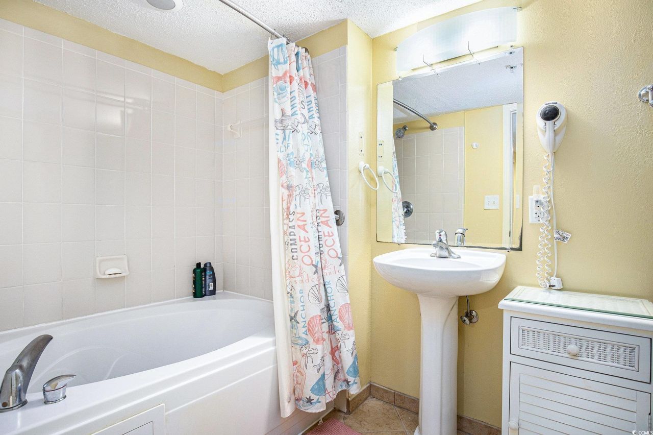 300 Ocean Blvd. N Photo 15