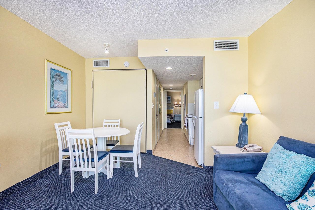 300 Ocean Blvd. N Photo 5