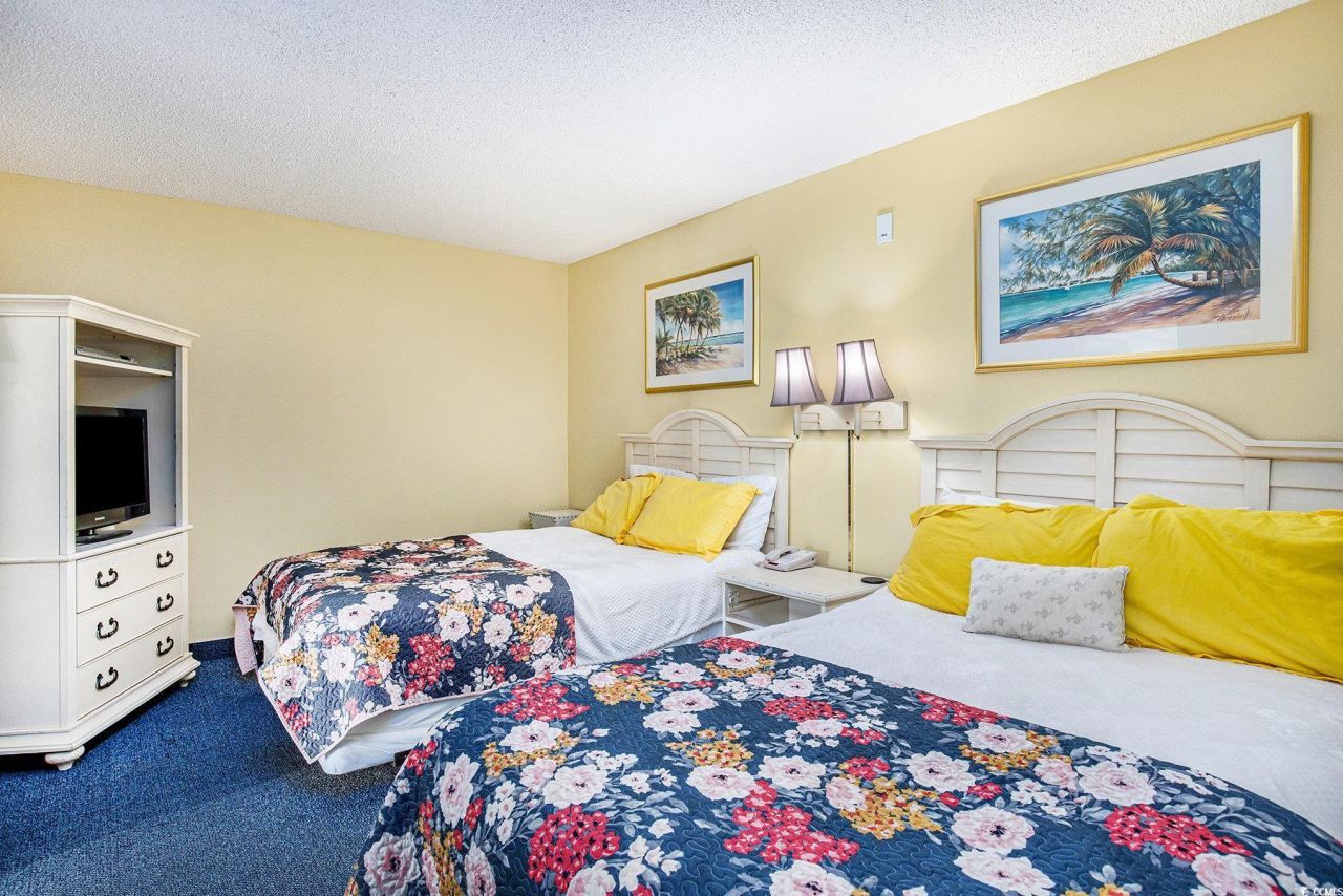 300 Ocean Blvd. N Photo 8