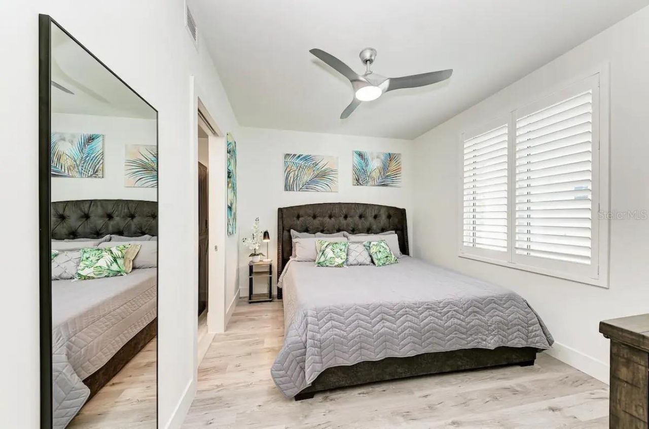 1709 N Tamiami Trail, Unit 425, Sarasota, FL 34234 Photo