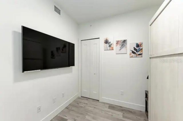 1709 N Tamiami Trail, Unit 425, Sarasota, FL 34234 Photo