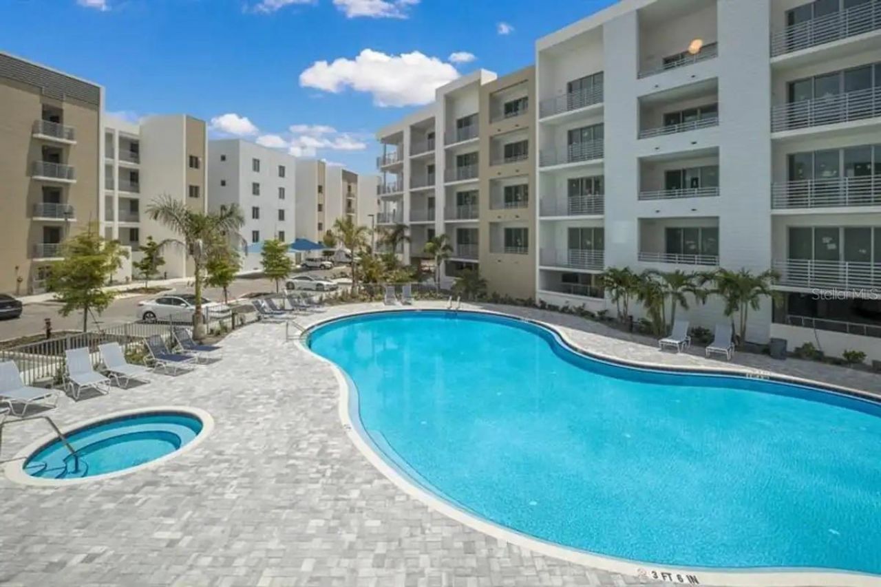 1709 N Tamiami Trail, Unit 425, Sarasota, FL 34234 Photo