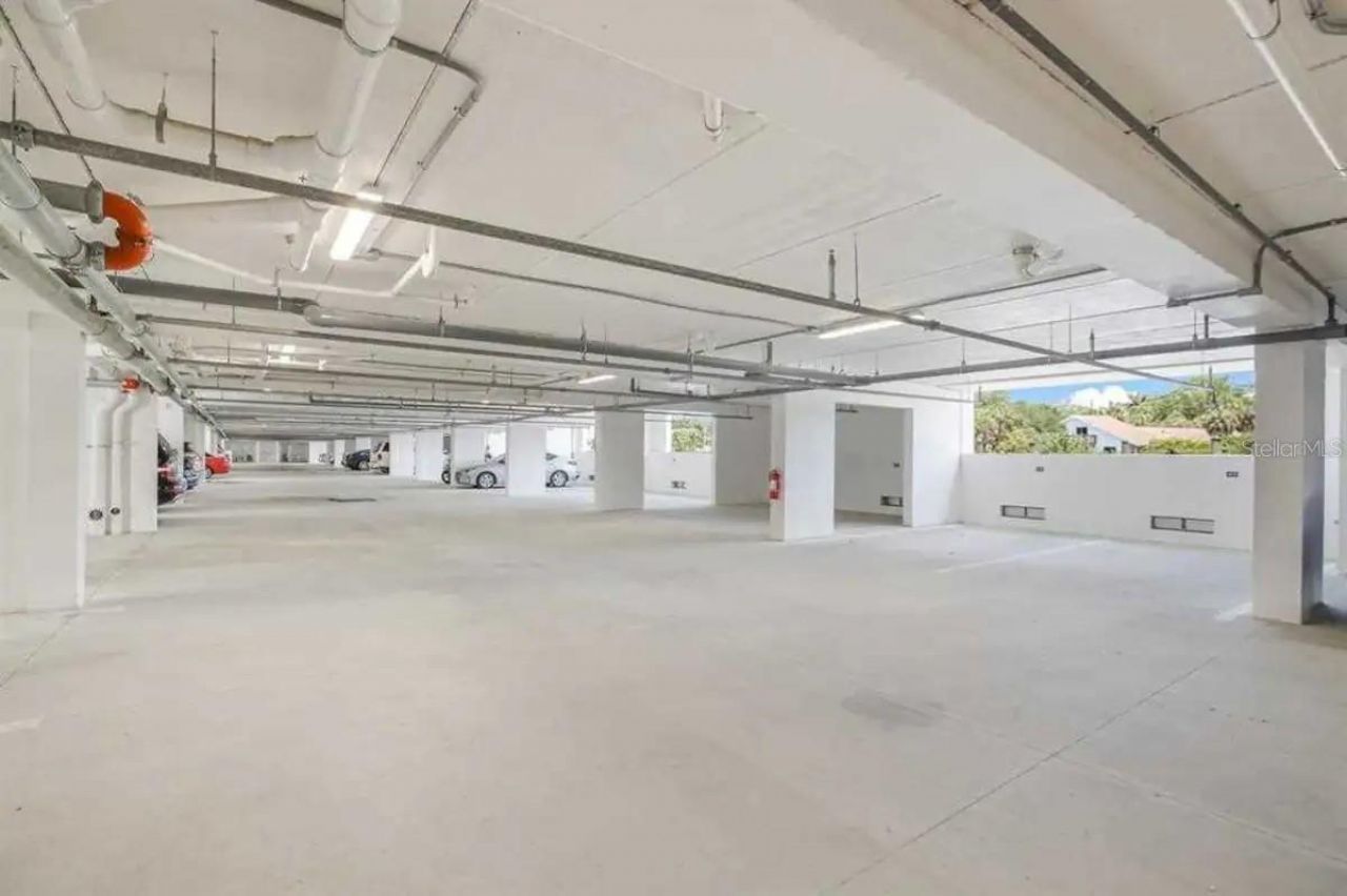 1709 N Tamiami Trail, Unit 425, Sarasota, FL 34234 Photo