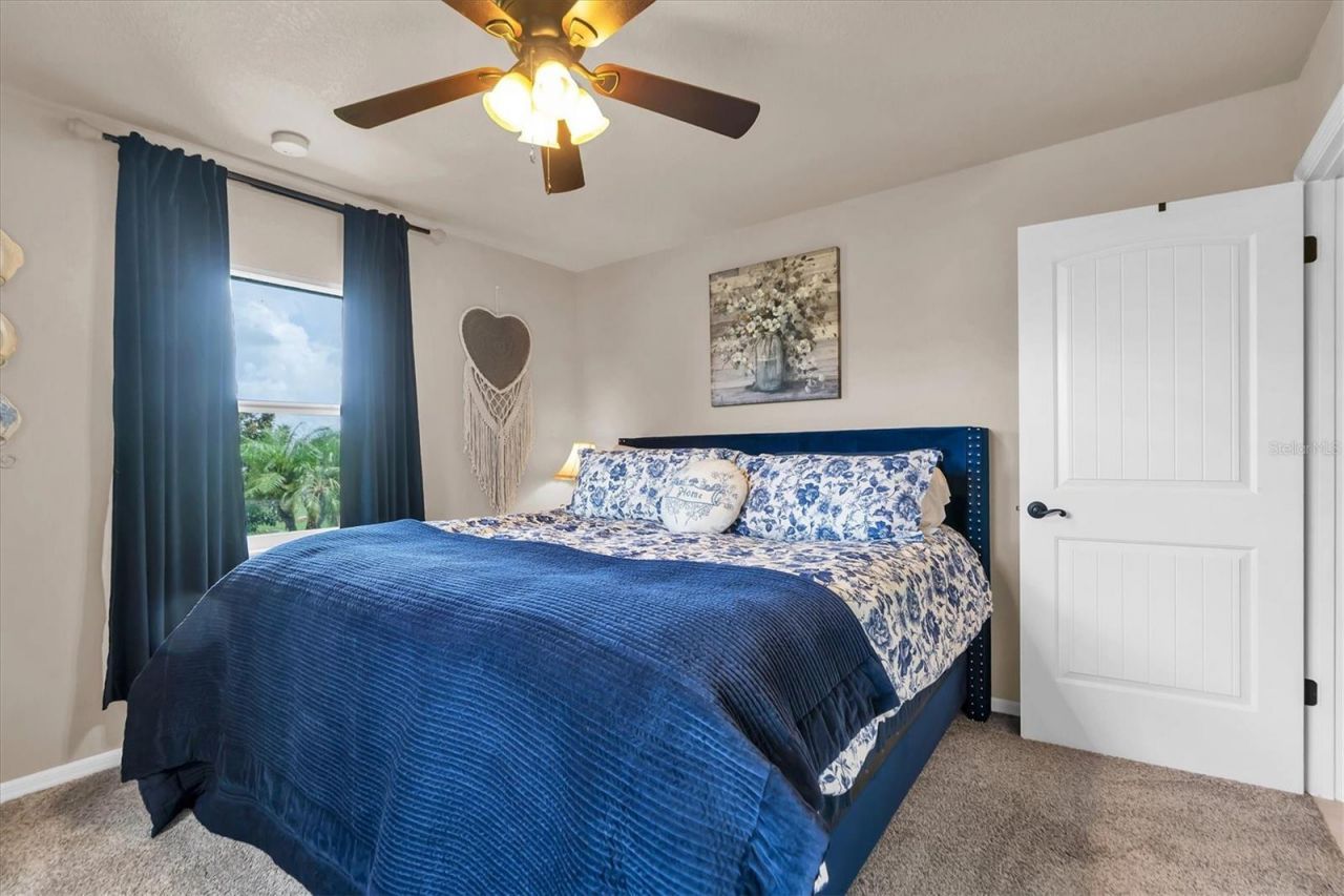 301 Thorn Hill Place, Sun City Center, FL 33573 Photo