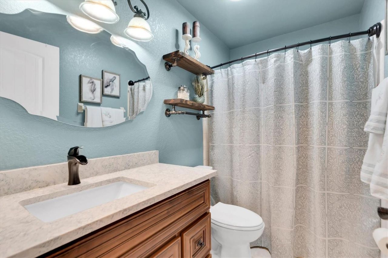 301 Thorn Hill Place, Sun City Center, FL 33573 Photo