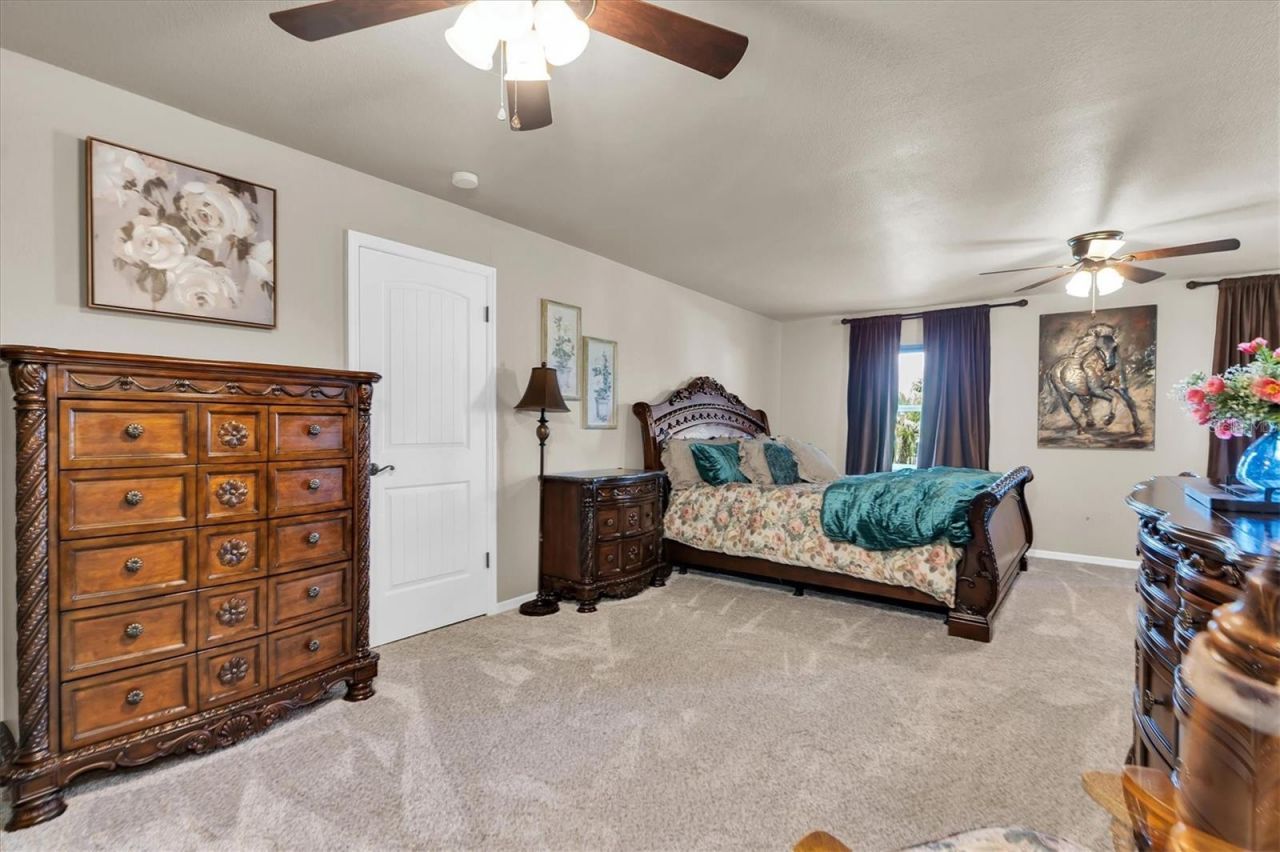 301 Thorn Hill Place, Sun City Center, FL 33573 Photo