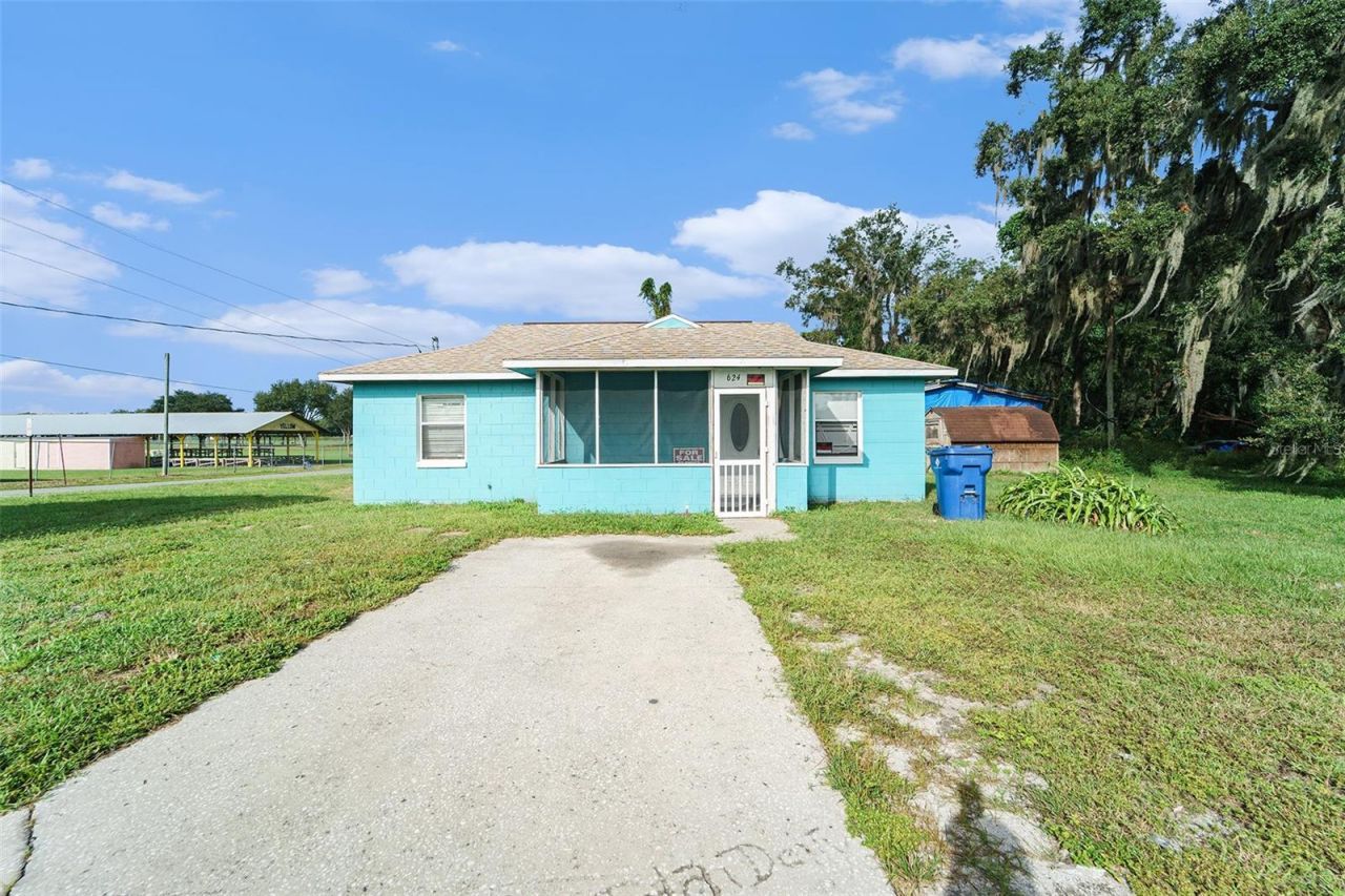 624 NW 3rd Avenue, Webster, FL 33597 Main Photo
