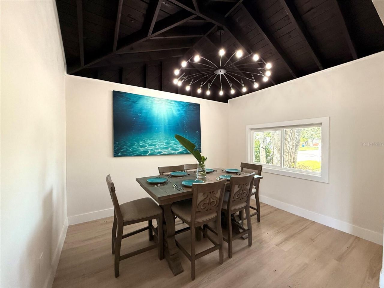 400 38th Avenue Ne, Saint Petersburg, FL 33704 Photo