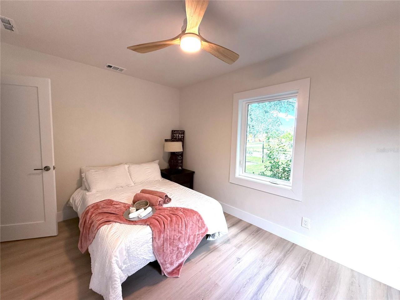 400 38th Avenue Ne, Saint Petersburg, FL 33704 Photo