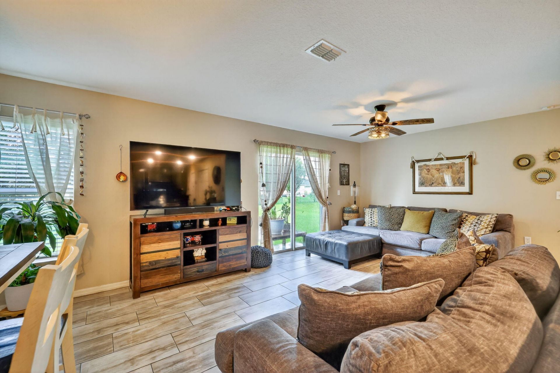 251 NW Lincoln Avenue, Port Saint Lucie, FL 34983 Photo