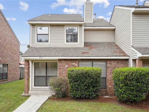 207 PINERIDGE Court, Mandeville, LA 70448