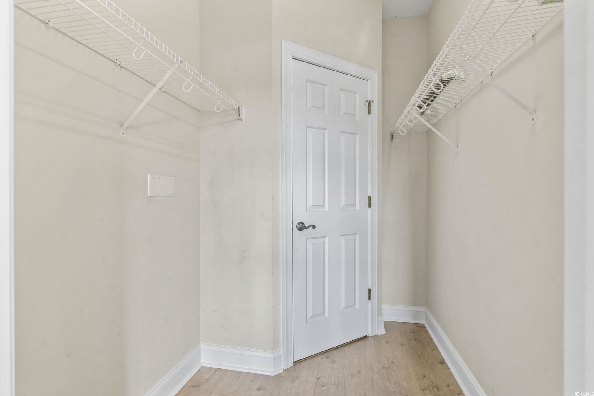4142 Hibiscus Dr. Photo 22