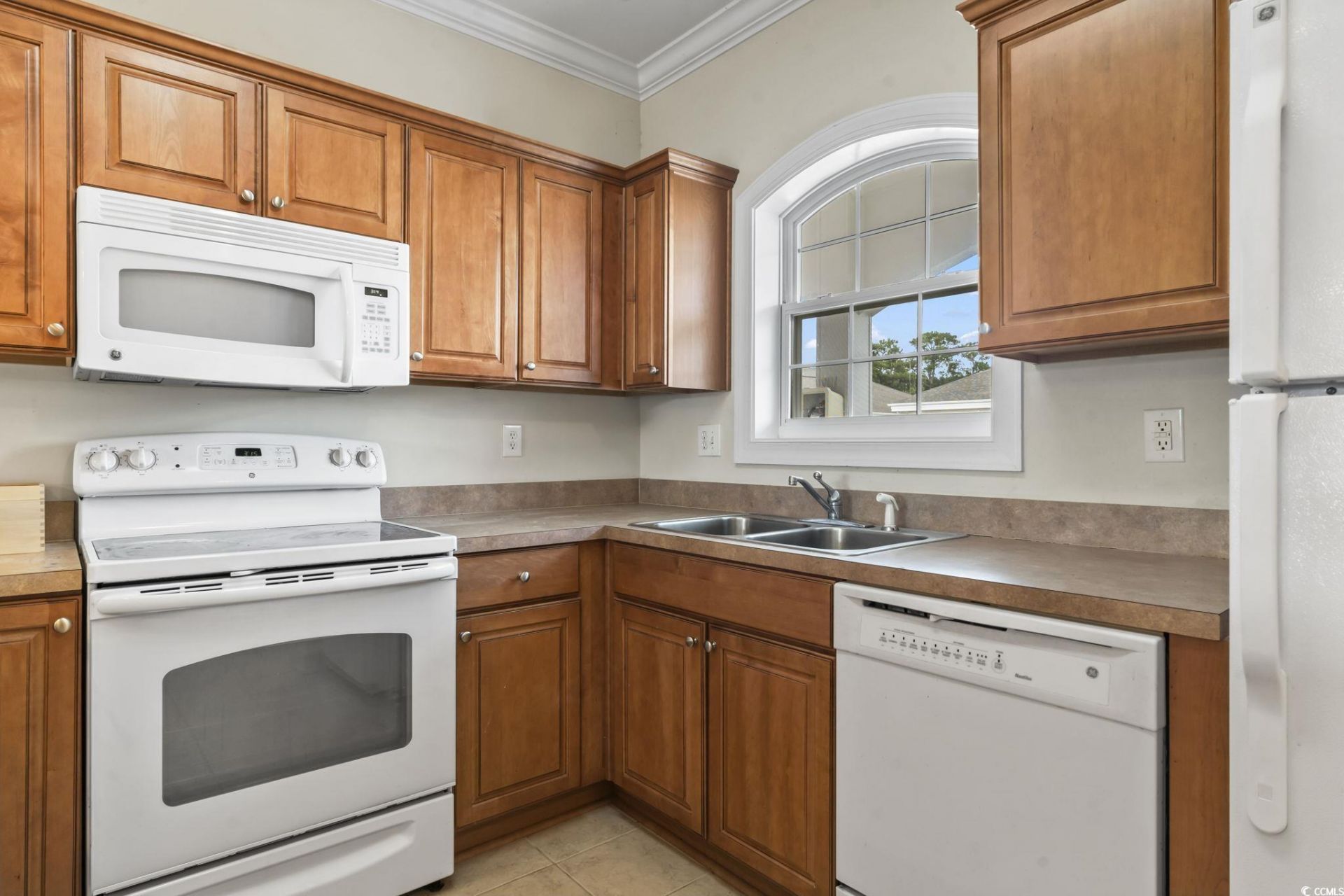 4142 Hibiscus Dr. Photo 32