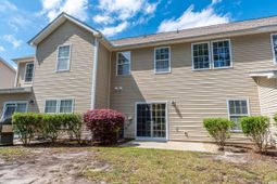 1170 Fairway Ln. photo 4