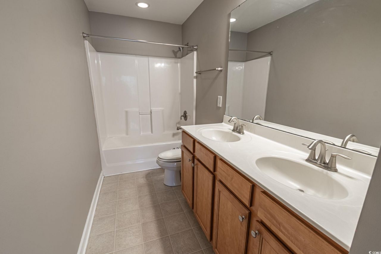 1170 Fairway Ln. Photo 20