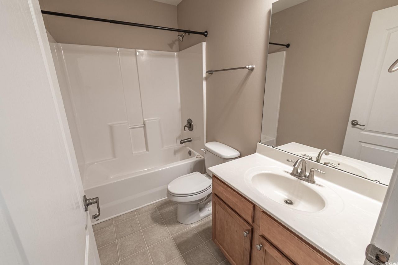 1170 Fairway Ln. Photo 24