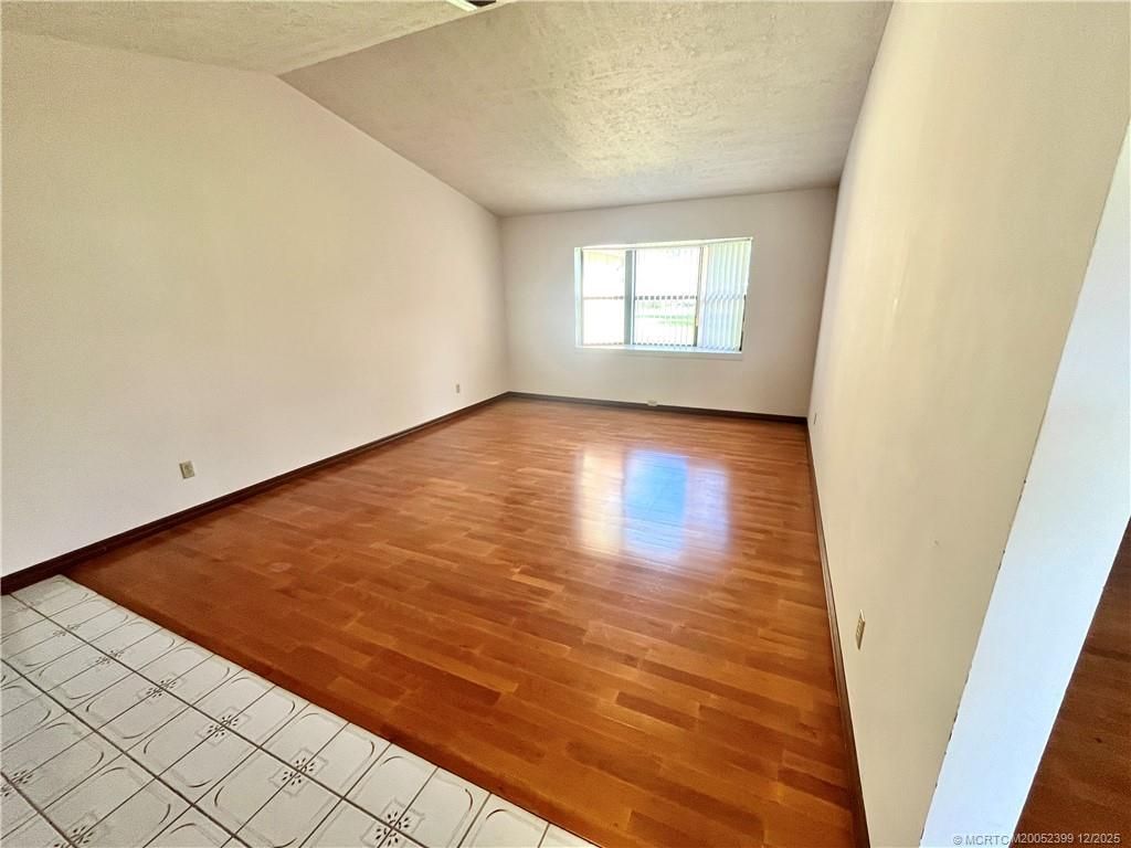 1025 SE 10th Street, Stuart, FL 34996 Photo