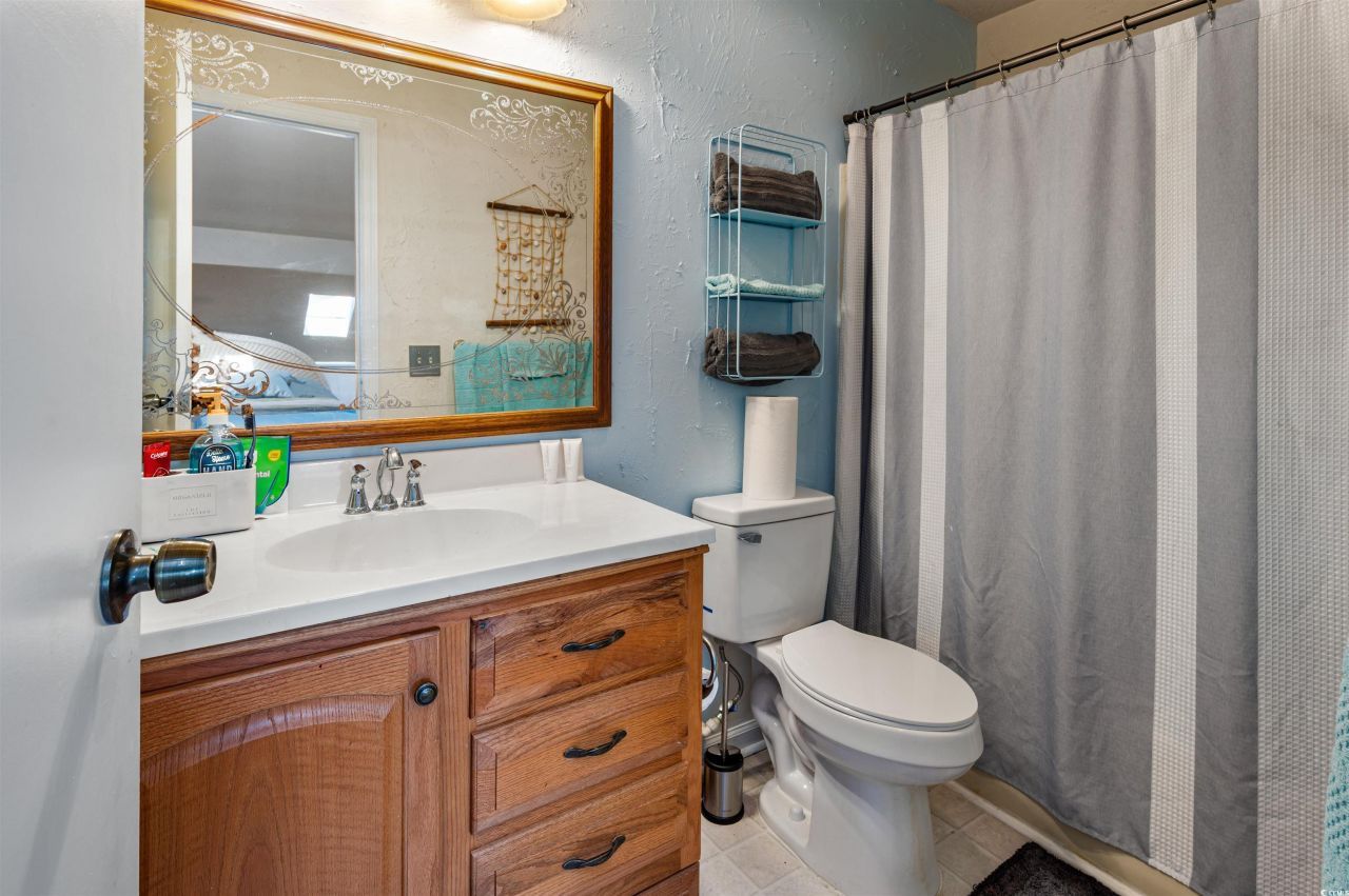 1870 Auburn Ln. Photo 18