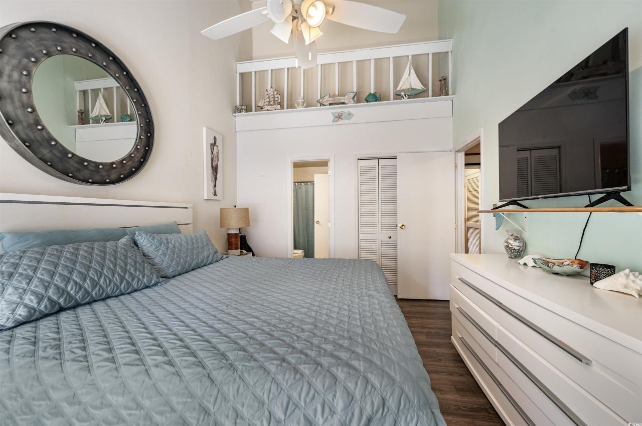 1870 Auburn Ln. Photo 5