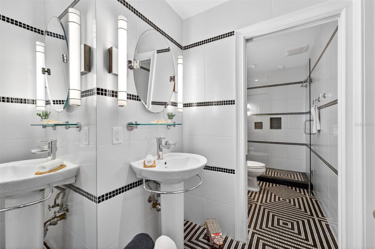 5320 Gulf Of Mexico Drive, Unit 101, Longboat Key, FL 34228 Photo