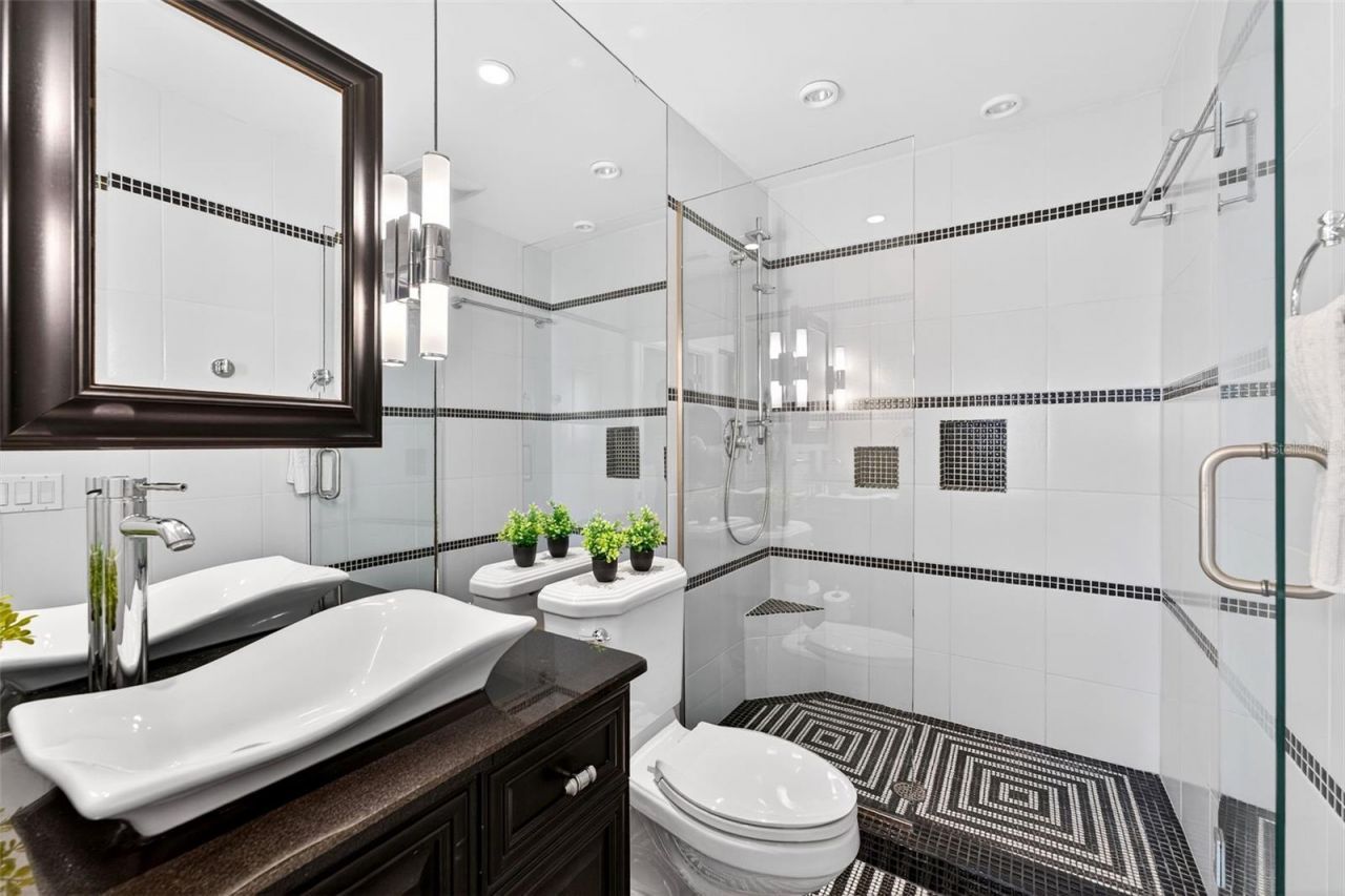 5320 Gulf Of Mexico Drive, Unit 101, Longboat Key, FL 34228 Photo