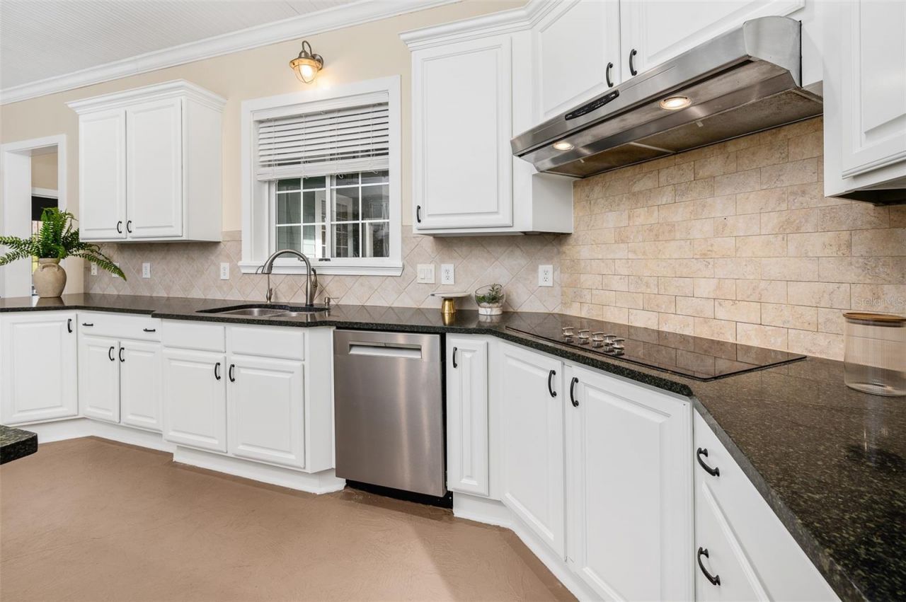 1463 NW 104th Drive, Gainesville, FL 32606 Photo