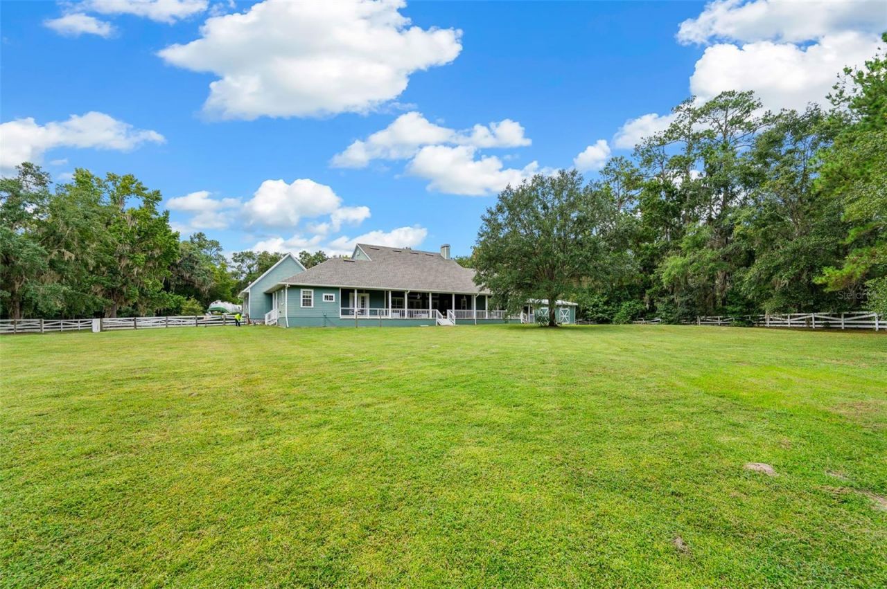 1463 NW 104th Drive, Gainesville, FL 32606 Photo