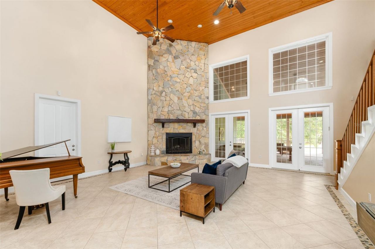 1463 NW 104th Drive, Gainesville, FL 32606 Photo