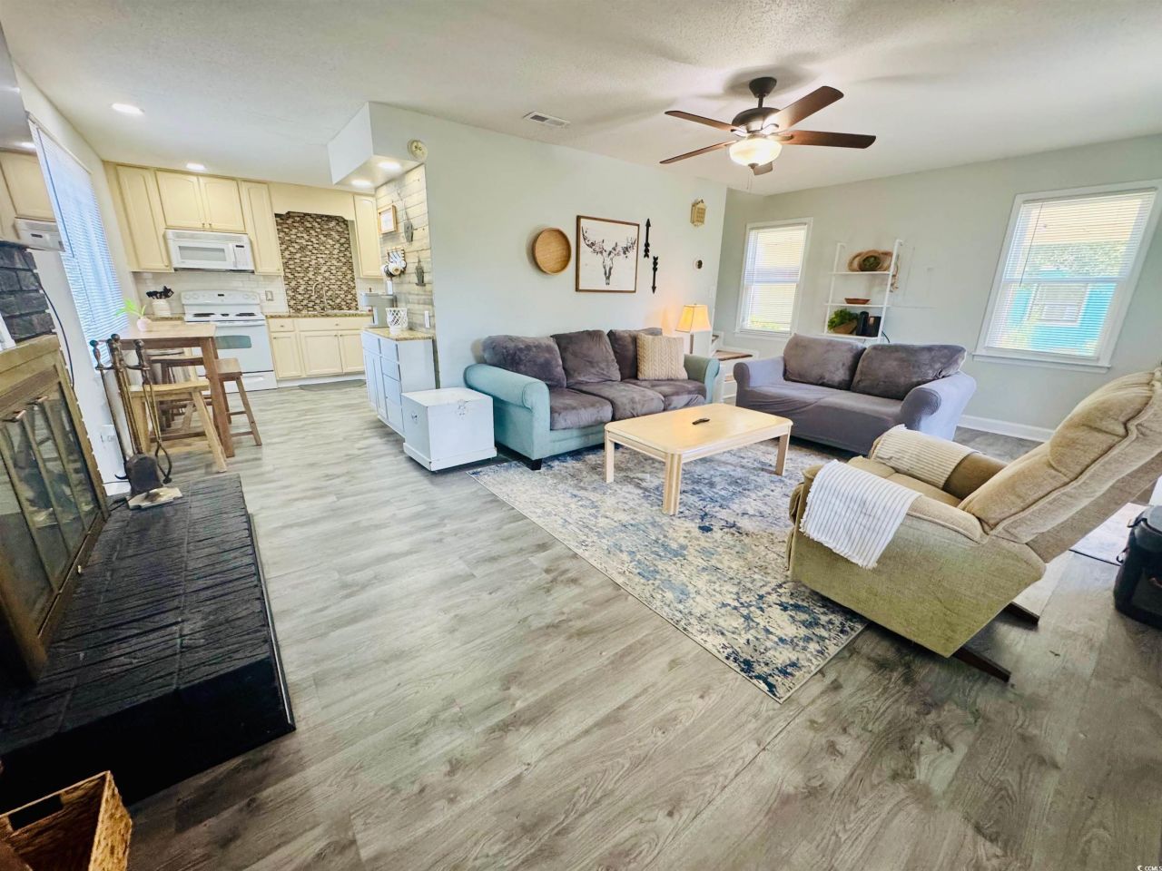 1960 Lake View Circle Photo 10