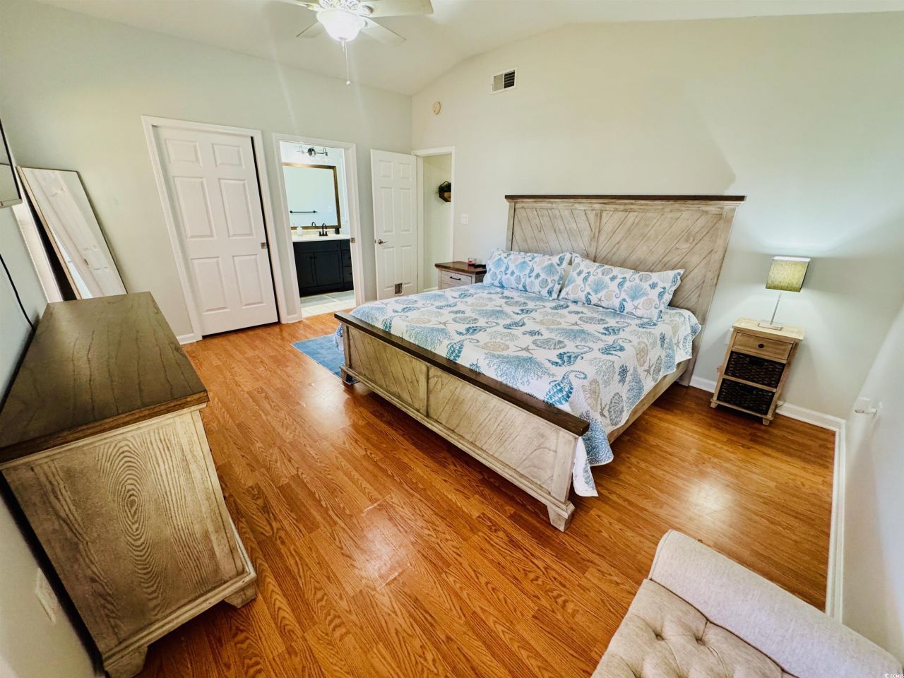 1960 Lake View Circle Photo 21