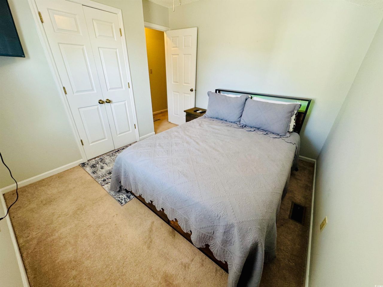 1960 Lake View Circle Photo 32