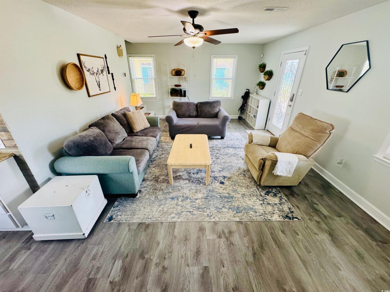 1960 Lake View Circle Photo 8