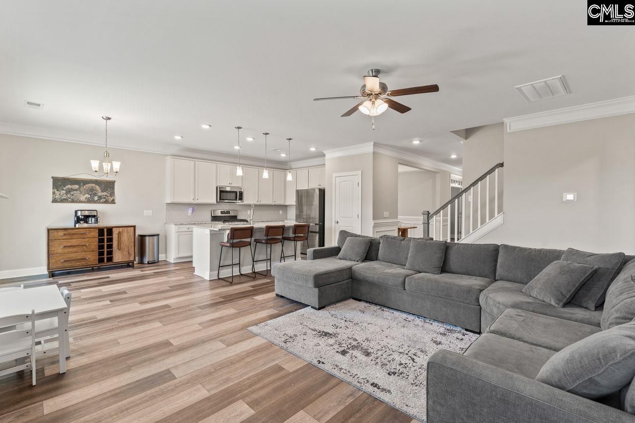 322 Stillington Street Photo 13