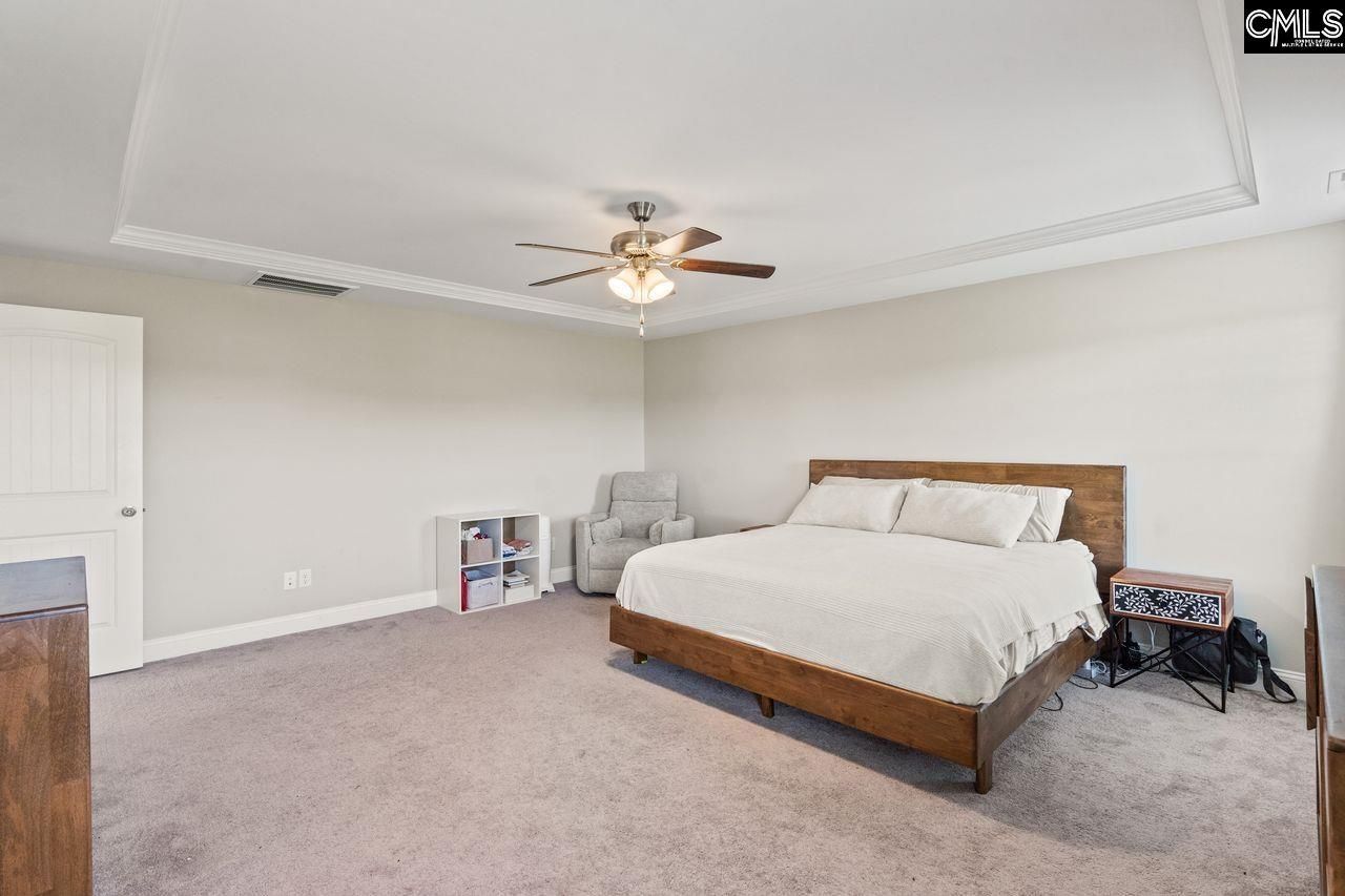 322 Stillington Street Photo 28