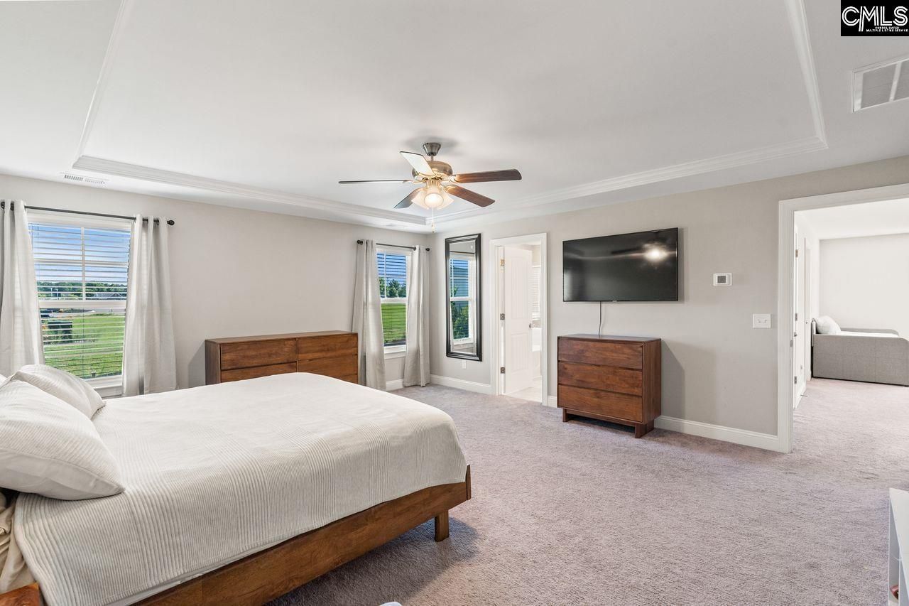 322 Stillington Street Photo 29