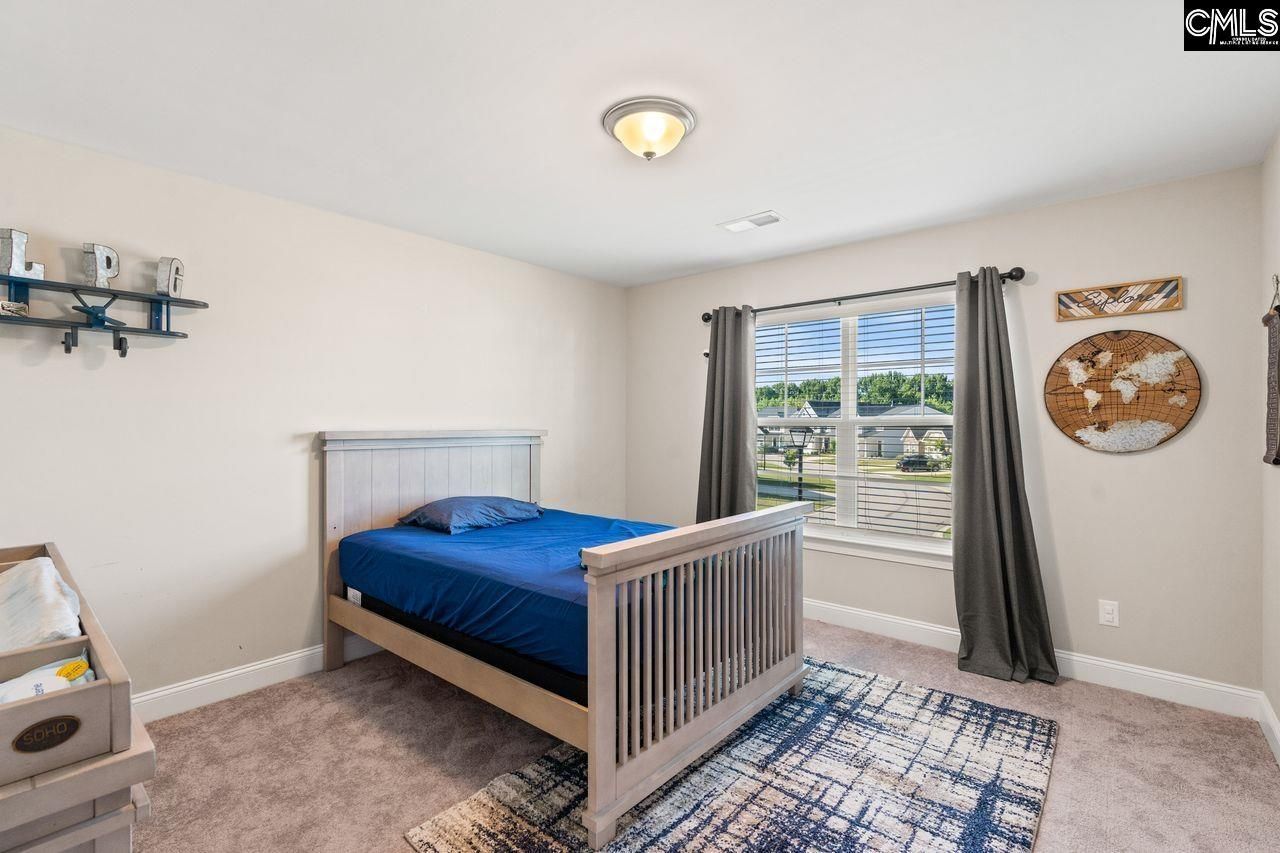 322 Stillington Street Photo 32