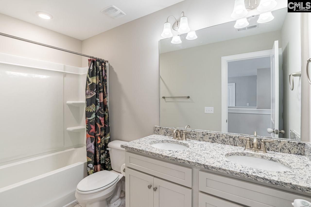 322 Stillington Street Photo 34