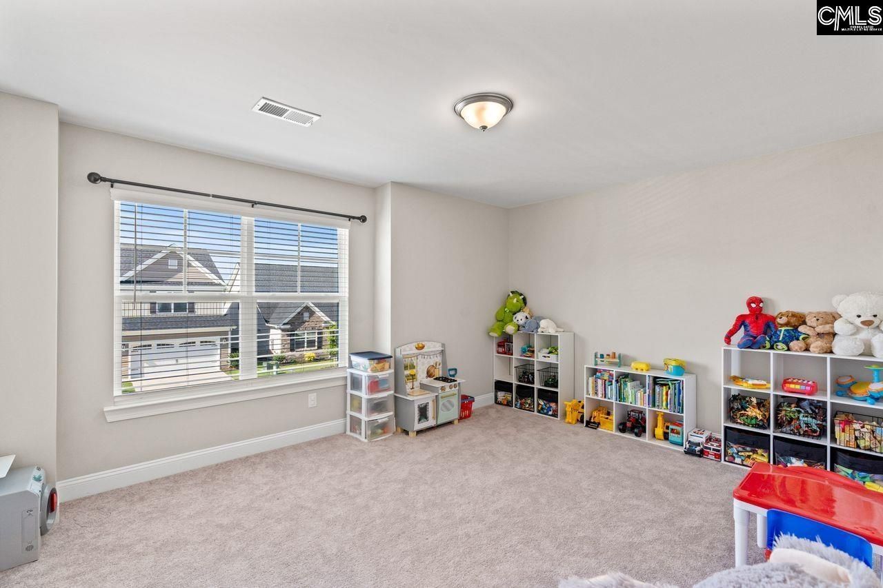 322 Stillington Street Photo 35