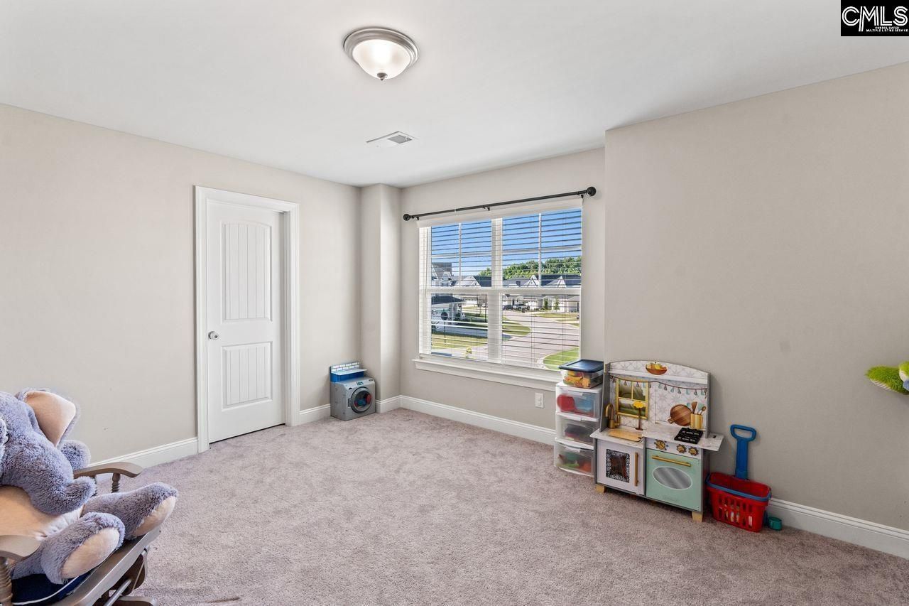 322 Stillington Street Photo 36