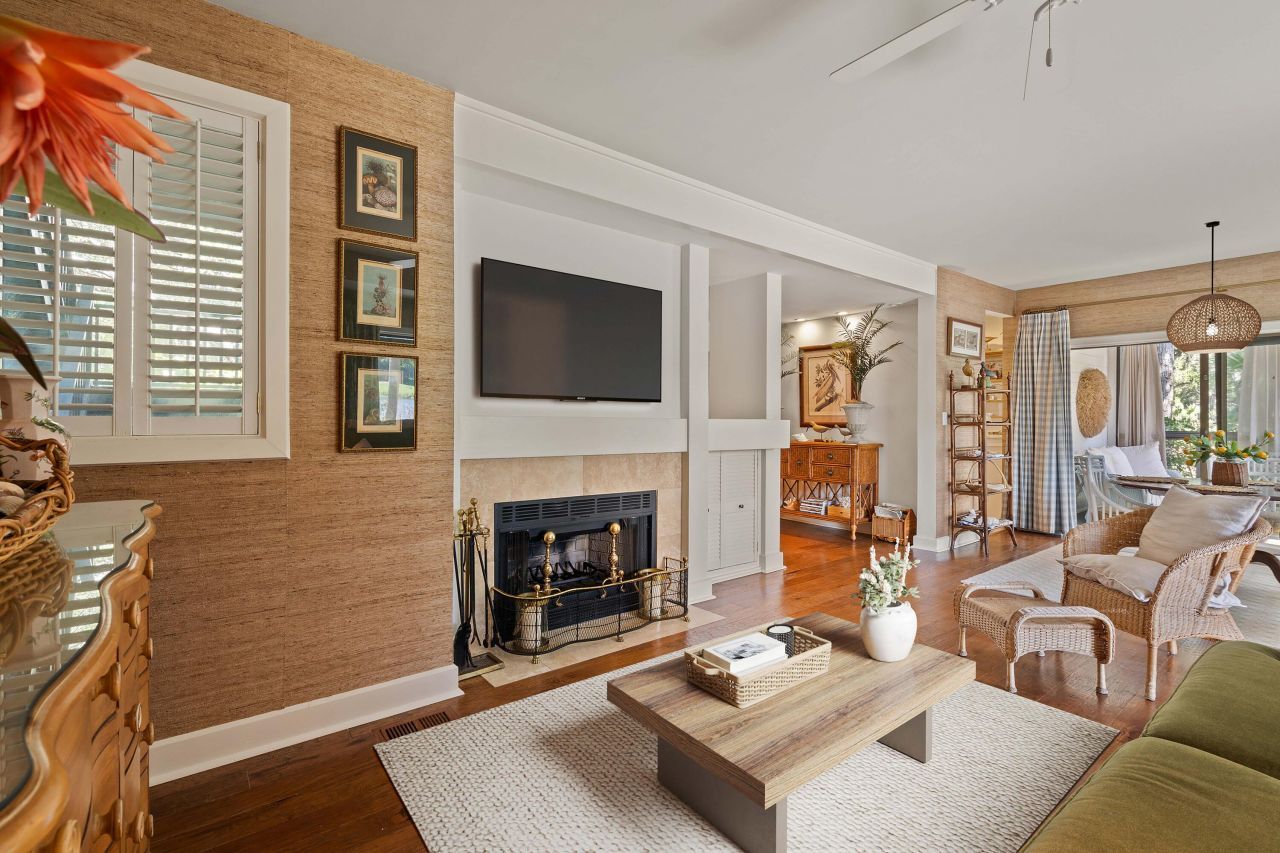 4919 Green Dolphin Way Photo 20