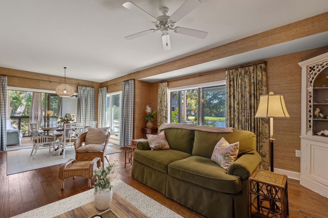 4919 Green Dolphin Way Photo 22