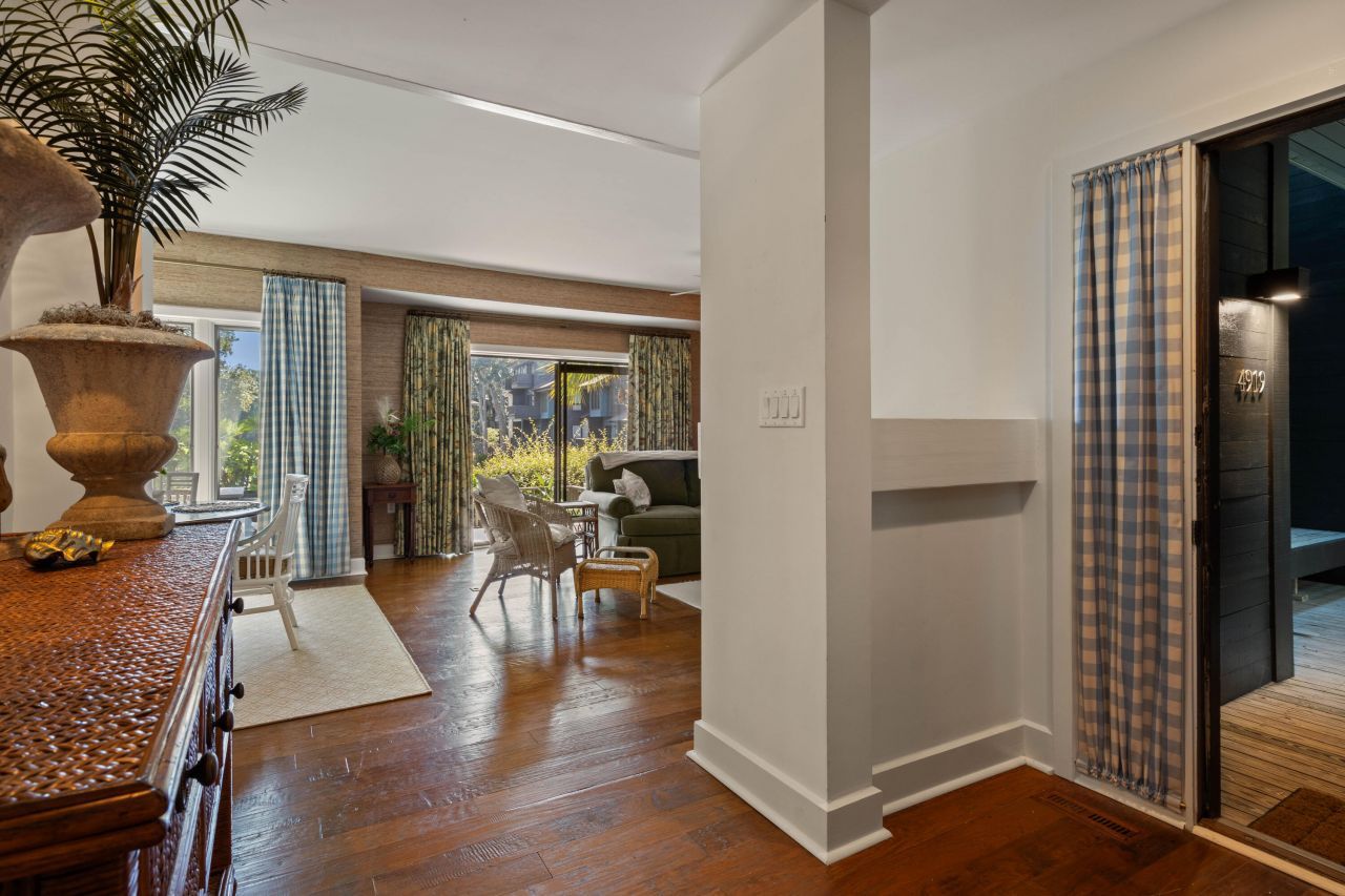 4919 Green Dolphin Way Photo 25