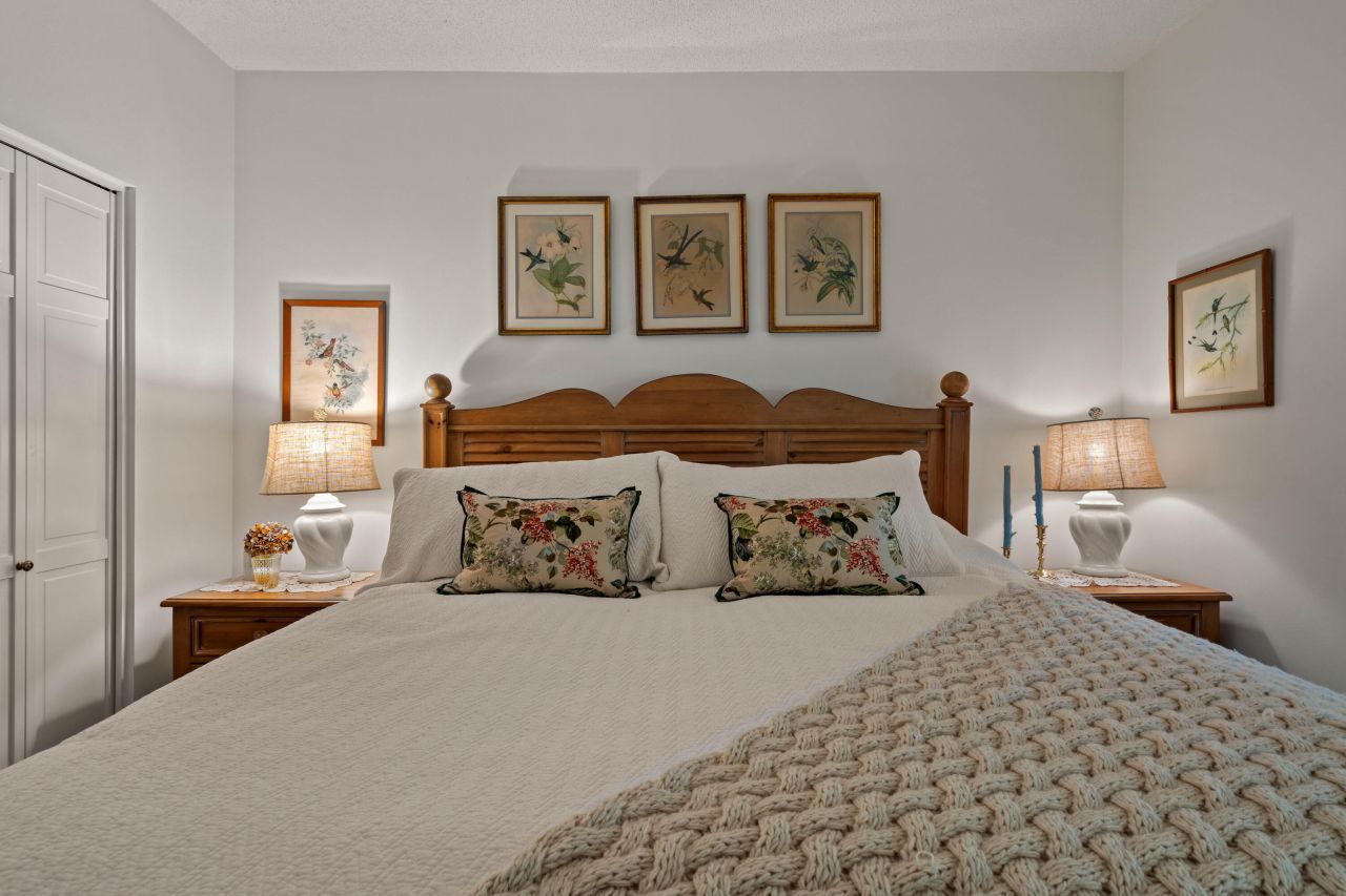 4919 Green Dolphin Way Photo 28