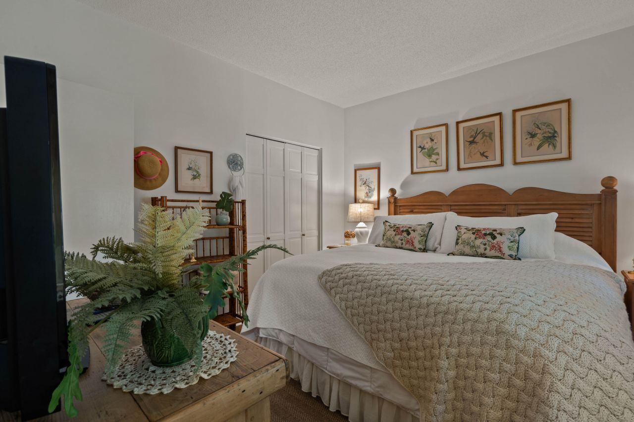 4919 Green Dolphin Way Photo 30